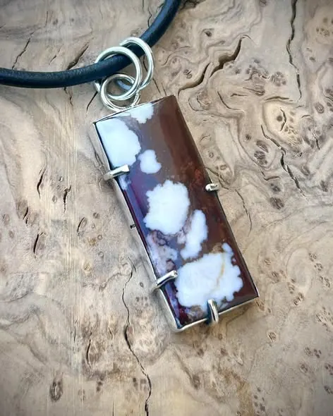 Wild Horse magnesite piece