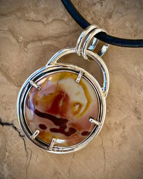 Wonderstone pendant