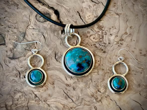 Shattuckite set (Hummingbird mine)