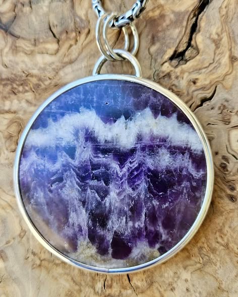 Reversible pendant, chevron amethyst and Graveyard Point