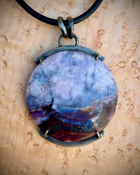 Agua Nueva agate pendant